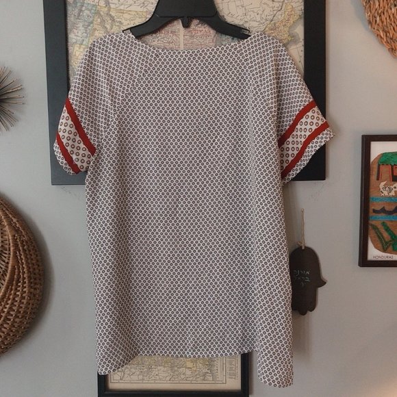 LOFT Flowy, Patterned Top - Picture 2 of 6